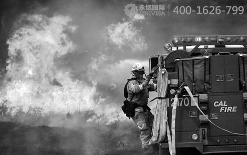 在美國 平民英雄是怎樣煉成的？